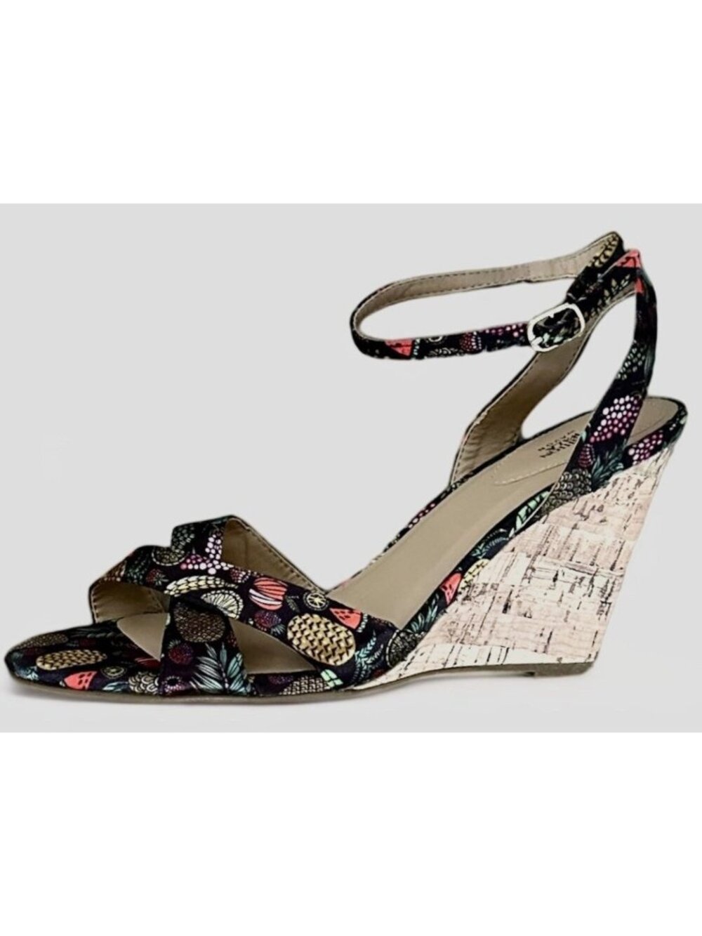 Cushion Walk Womens Fruity Print Wedge Sandals Ankle Strap Open Toe Multi Size 7